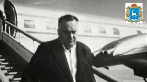 Песня "12 апреля" солиста народного академического вокального коллектива "Кантилена" М.Горельченко.