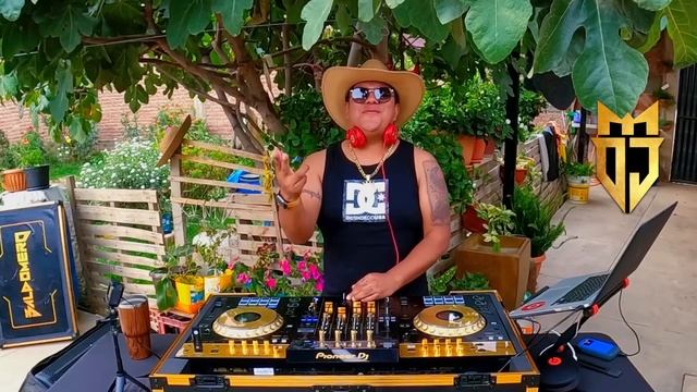 MIX CUMBIA PATO? PA’ TOMAR ? LLORAR ? Y BAILAR ✘ DJ BALDOMERO смотреть онлайн
