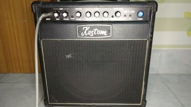 Kustom KG112FX Amp.test смотреть онлайн