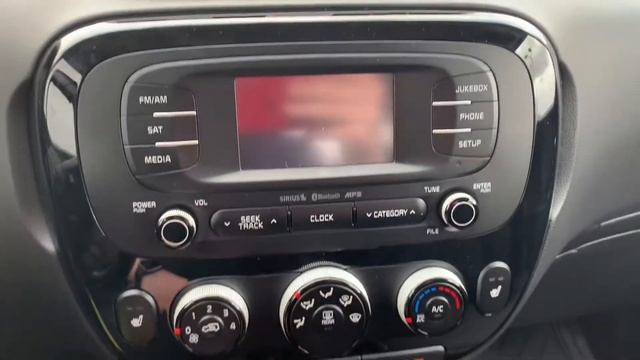 2016 Kia Soul EX+ смотреть онлайн