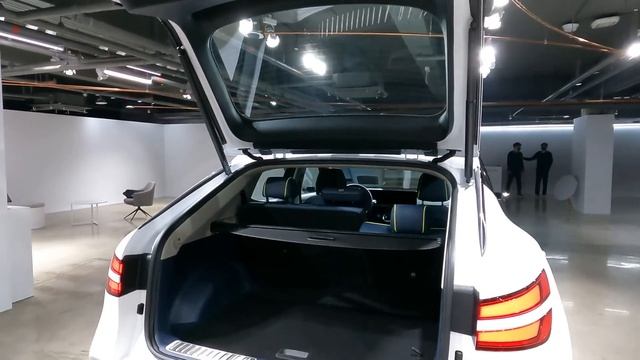 Genesis GV60 First look – detailed review you won't find elsewhere смотреть онлайн