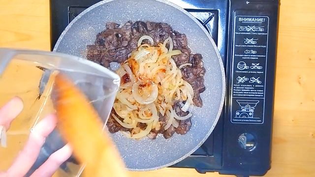 Свинина в духовке с картошкой. Свиные отбивные с грибами. Свинина Восторг смотреть онлайн