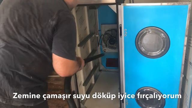 Lavor VAC 30S Islak Ve Kuru Vakum Makinesi Ile Civciv Çıkım Makinesi Temizliği