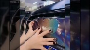 Оклейка цветной плёнка на эмблемы автомобили!