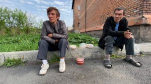 ЛИАНА ЕСТЬ ДОМАШНЮЮ ЕДУ   // ДНЕВНИК БОМЖА