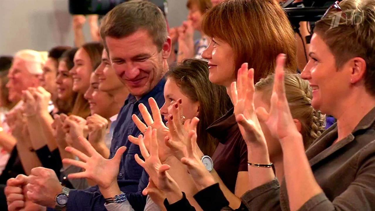 Упражнения против онемения пальцев. Жить здорово! Фрагмент выпуска от 15.10.2015 смотреть онлайн