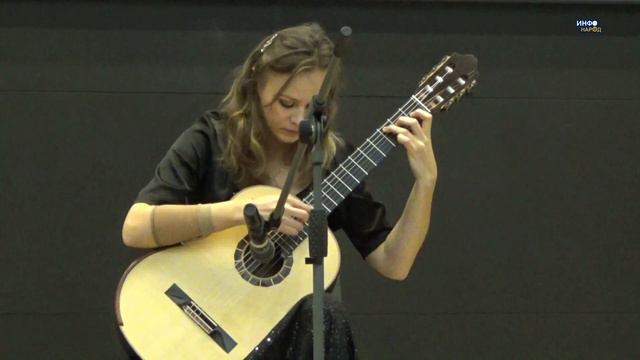 Классическая гитара в Академпарке. 11.11.2016 смотреть онлайн