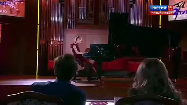 Chopin Fantasy Impromptu in C sharp minor Turino Gypsy Dances Generalife opus 55 no 4 Nora Lubbadov смотреть онлайн