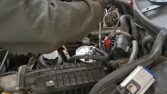 Mercedes C220 Cdi W203 Regular Service (oil, Filters Replace)