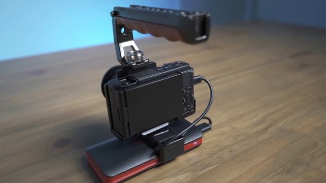 SONY ZV-1: Cinematic Camera Rig Decked Out + Review 2021 смотреть онлайн