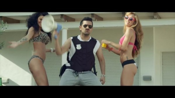 Sak Noel - I Am the Law