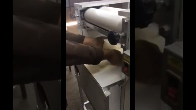 Lavashi pech Печь для лаваша lavashi vararan stanok +(374)77353303viber смотреть онлайн