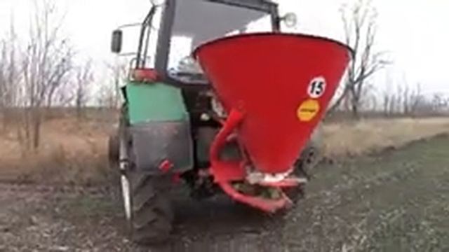 Выехали вносить удобрение! Проверяем навигатор AVEGA на погрешность. смотреть онлайн