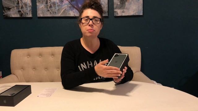 Midnight Green iPhone 11 Pro Max Unboxing смотреть онлайн