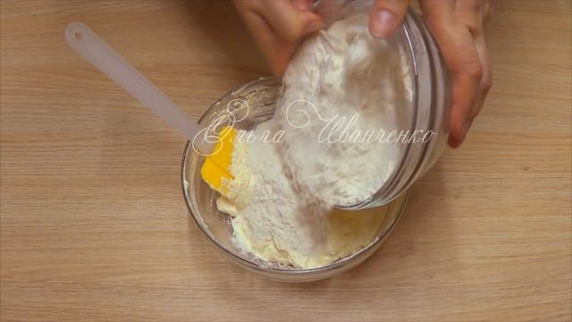 Сочники рассыпчатые с нежной начинкой (по ГОСТу)