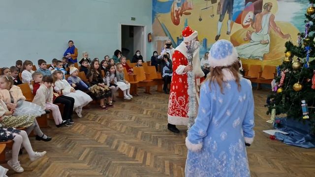 Новогодний утренник в школе №21 2"Г" класс 23.12.2021г. смотреть онлайн