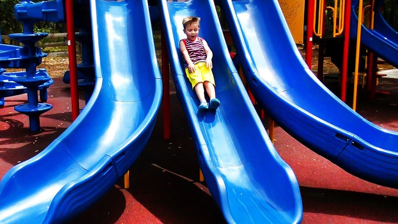 Outdoor Playground Family Fun Play Area for kids playing смотреть онлайн