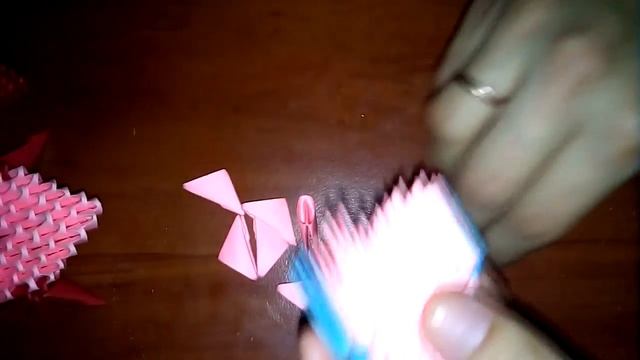 Сердечко с крылышками из бумажных модулей своими руками Оригами смотреть онлайн