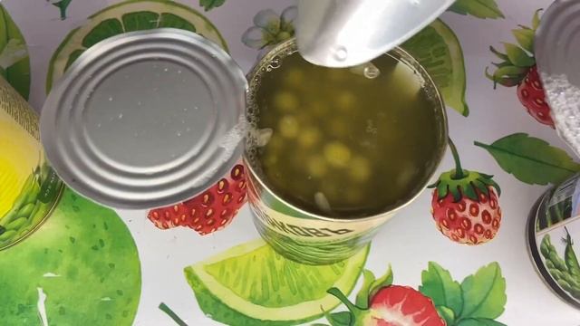 ЗЕЛЁНЫЙ ГОРОШЕК ИЗ СВЕТОФОРА | ИЗ ЧЕГО ГОТОВИТЬ НОВОГОДНИЙ ОЛИВЬЕ? | ЧТО ЕСТЬ ВКУСНОГО В СВЕТОФОРЕ смотреть онлайн