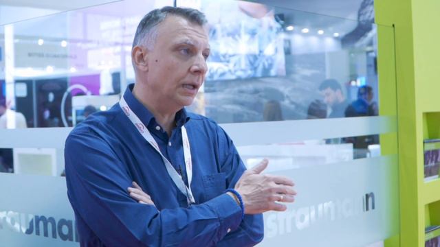 Straumann Live at the AEEDC 2019 in Dubai: Vladimir Kokovich on the Straumann® Pure Ceramic Implant смотреть онлайн
