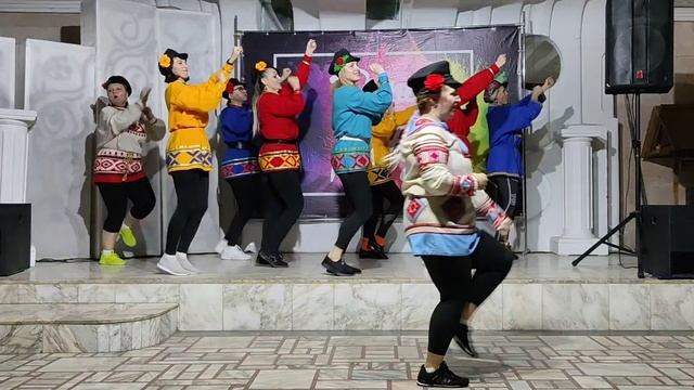 ZUMBA. Девчонки полюбили не меня . Леприкосы. смотреть онлайн