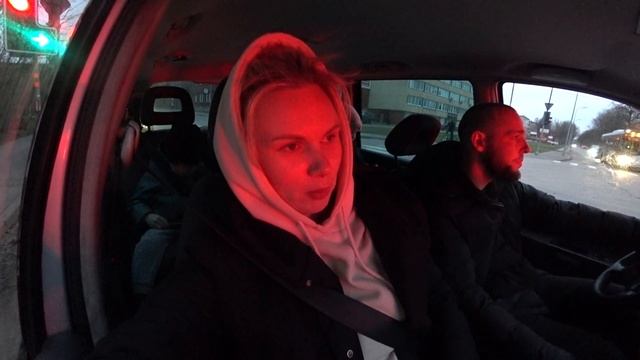 НЕ ГОВОРИТЕ ЭТО! РАСХЛАМЛЕНИЕ ДЕТСКИХ ИГРУШЕК | вкусные роллы на ужин | серия885 ЧерновыТВ 14.11.2 смотреть онлайн