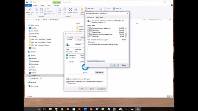 How to delete old version of Windows save SPACE on your SSD Drive смотреть онлайн