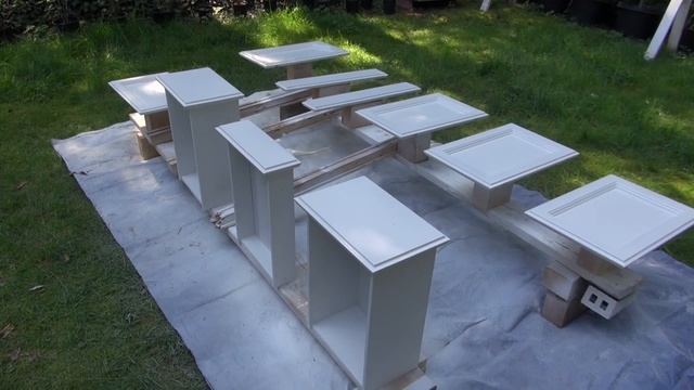How to paint OLD cabinet doors. Как грунтовать дверки. смотреть онлайн