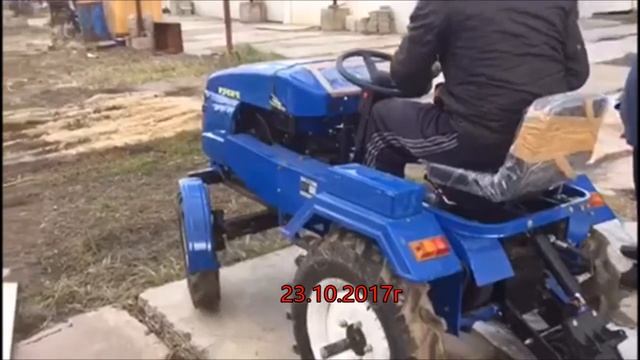 Отгрузка минитрактора "Русич Т-15" смотреть онлайн