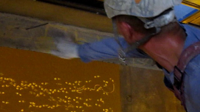 Обеспыливание металлоконструкций. ч.2