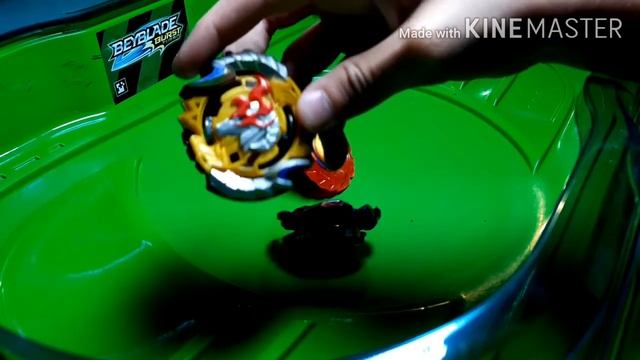 МЕГА чемпионат инфинити надо и бэйблэйд бёрст.На арене происходит месиво!!!!