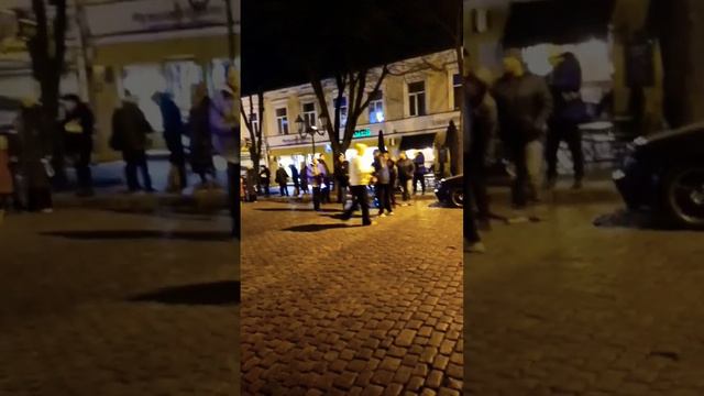 Одесса. Дерибасовская. Рождество. Путешествия. Природа. Красота. смотреть онлайн