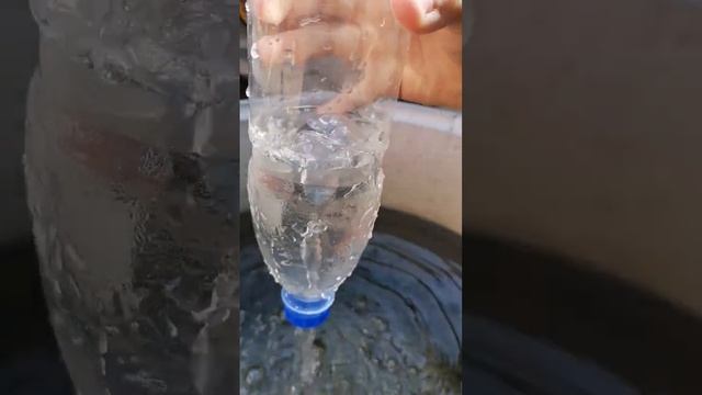 Как сделать воронку в бутылке. смотреть онлайн