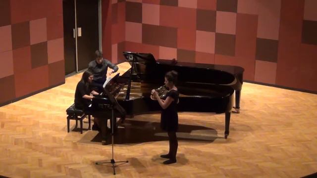 2016 02 09 W.A.Mozart: Koncert č.3 Es dur pre lesný roh a orchester, Dominika Gúberová – lesný roh смотреть онлайн