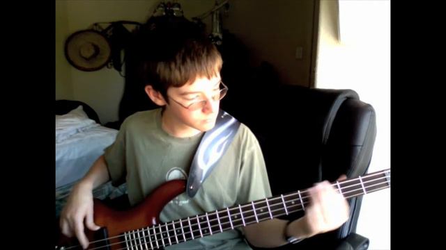 Metallica Enter Sandman - bass cover смотреть онлайн