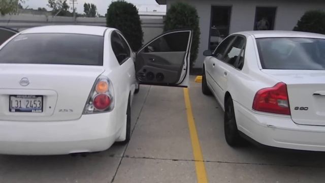 Hertz Car Audio SPL Mids And Highs Demo Of My Custom Door Panels смотреть онлайн