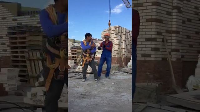 Невероятно титулованный каменщик!!обладатель всех поясов!! смотреть онлайн