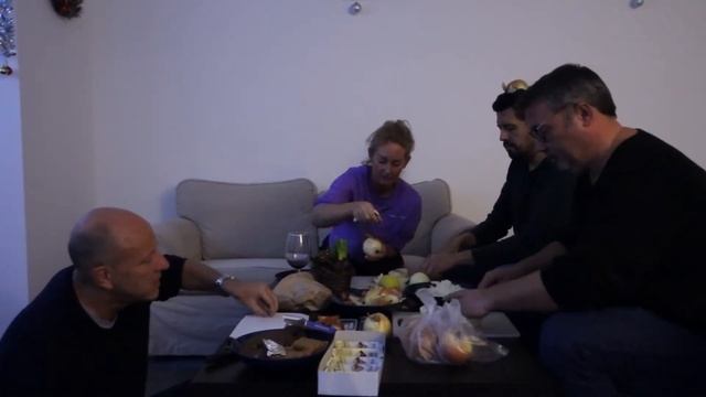 ВЛОГ 30.11.2020 СИГНАЛИЗАЦИЯ В НАШЕМ МАГАЗИНЕ, СКУЧНЫЙ РАБОЧИЙ ДЕНЬ И ЛУКОВАЯ ВЕЧЕРИНКА!