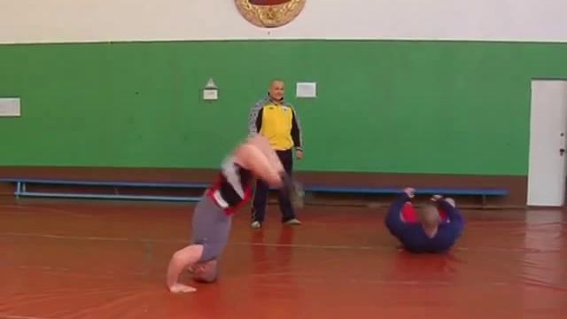 Греко-римская борьба. Тренировка. смотреть онлайн