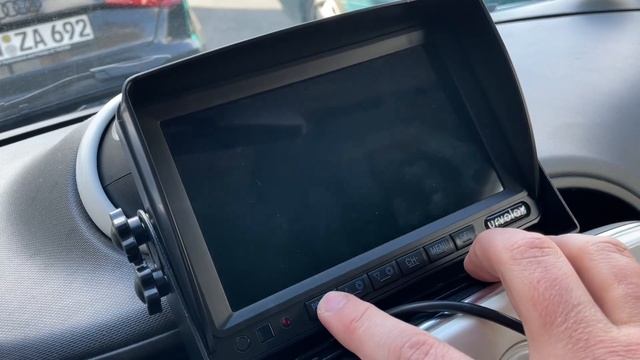 URVOLAX Wireless Reversing Camera Kit Video Recording 7 Inch Screen FHD Unboxing And Instructions