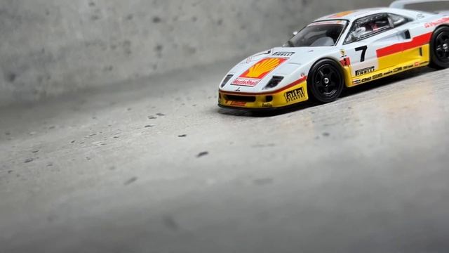 1/64 Tarmac Works x IXO models Ferrari F40 GT Italian GT Championship 1993 смотреть онлайн