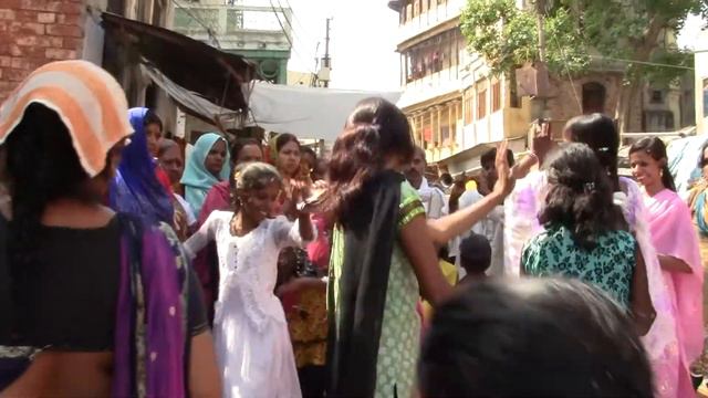 Варанаси.Священный город.Часть 1.Varanasi, Sacred town.part 1 смотреть онлайн
