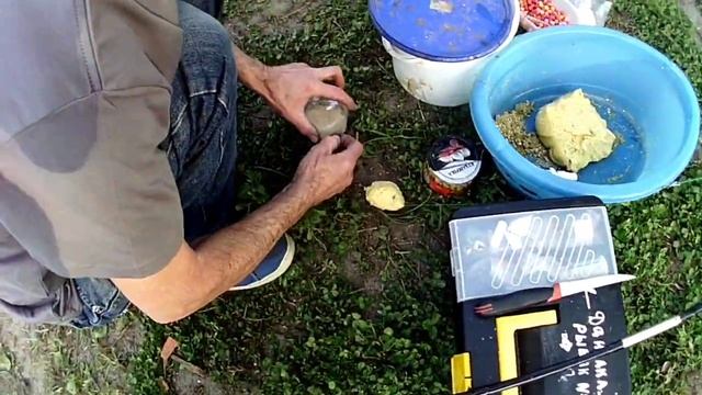 Попёр карась... Утренний и дневной бешеный клёв. На холодном канале в Бессергеневке. смотреть онлайн