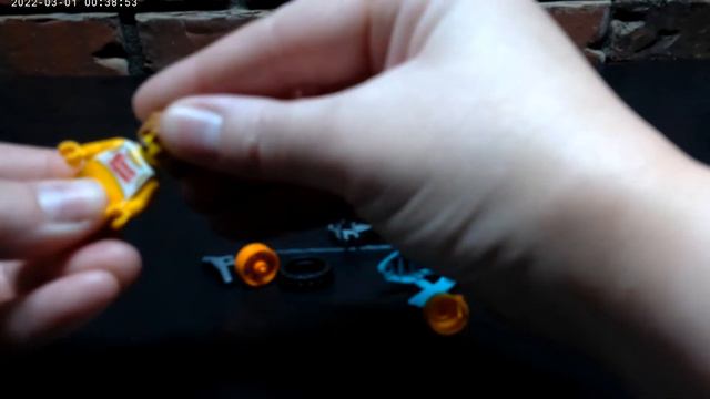 LEGO Chicken Stuntz Guy смотреть онлайн