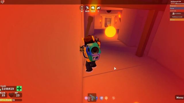 БОГАТЫЙ ПРОТИВ БЕДНОГО В РОБЛОКС MAD CITY смотреть онлайн