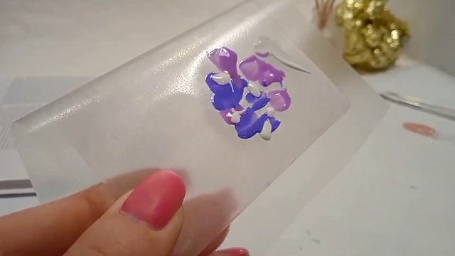 маникюр С ПОМОЩЬЮ ПАКЕТА ? ?! фактура на ногтях ✨ смотреть онлайн