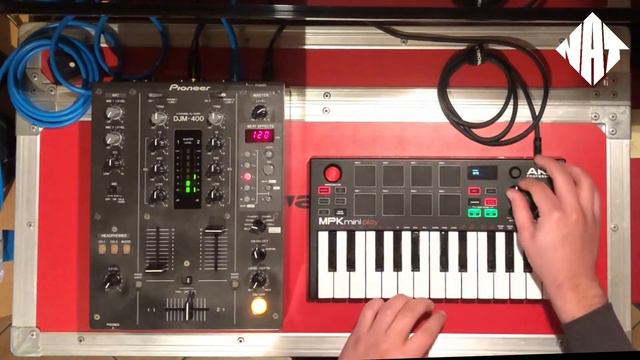 Arpeggiator - Akai MPK Mini Play смотреть онлайн