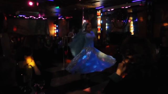 Индийский танец Tumhare adao pe Bollywood dance Apsara.ru dancer смотреть онлайн