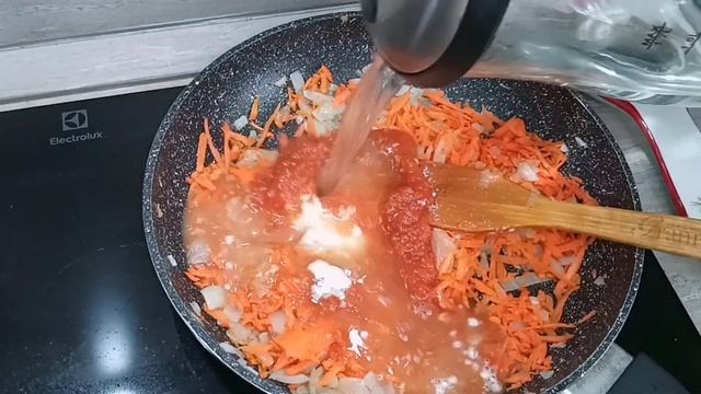 Очень вкусные голубцы из молодой капусты.За добавкой к Серго. смотреть онлайн