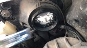 Как Заменить Лампу С Цоколем H4 (На Примере Honda CRV RD1) How To Replace A Lamp Bulb 4k